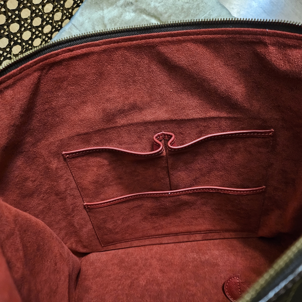 (SoldLouis Vuitton Brown Monogram Sharon Stone amfAR Vanity Caseline Collection. - Picture 9 of 14